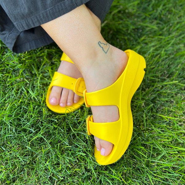 Birkenstock arizona 2025 scuba yellow