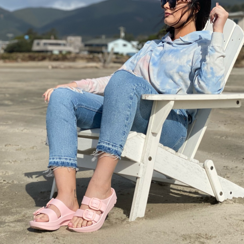 Rose 2025 flip flops